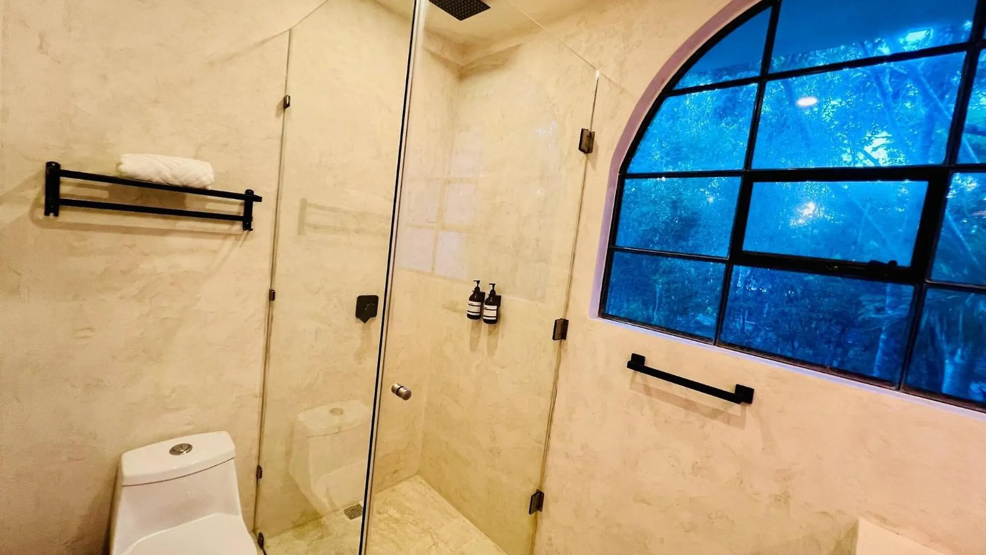 Casa Cielo Luxury Jungle Villa 3Br 2 Pools Tulum Mexico